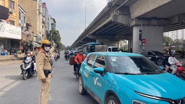 Giao thông Hà Nội thoáng từ nội đô đến cửa ngõ