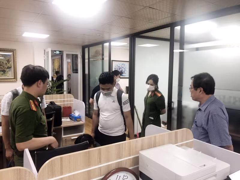 Quyết tâm không khoan nhượng với tham nhũng, tiêu cực -0