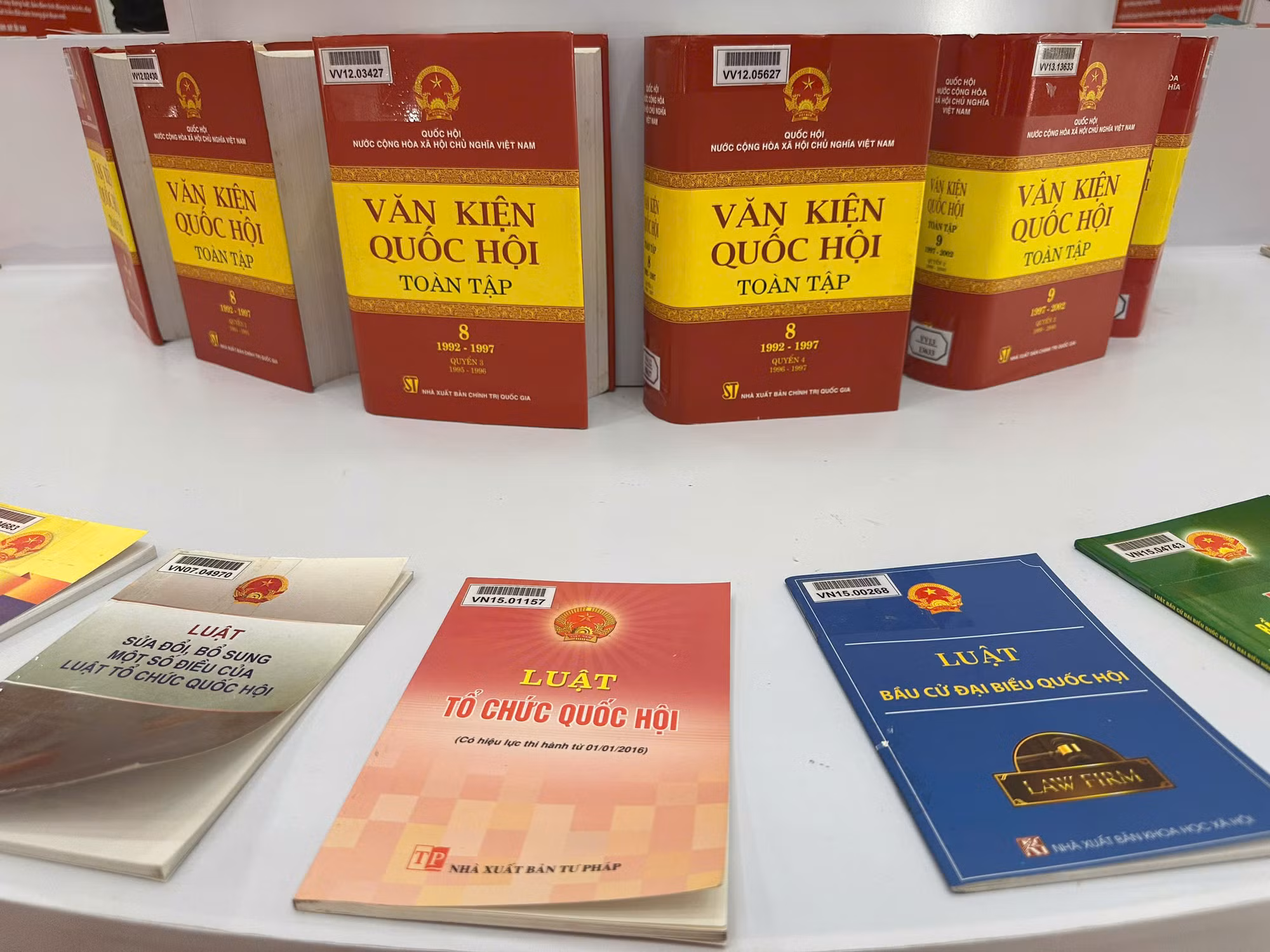 Trưng bày gần 800 tài liệu về Quốc hội Việt Nam -0