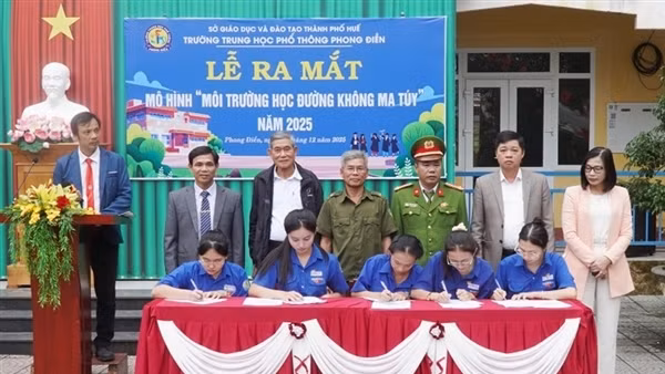 Hiệu quả từ mô hình "Trường học không ma túy" ở Huế