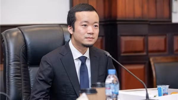 Tỷ phú Chen Zhi bị bắt và dẫn độ về Trung Quốc
