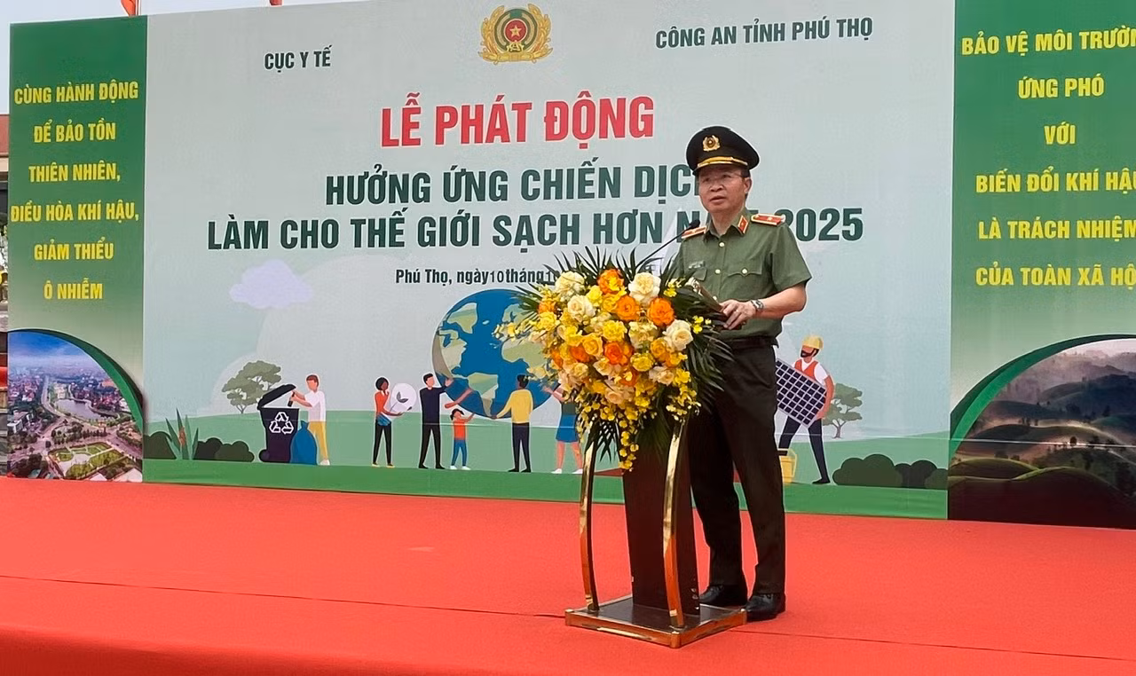 Phát động hưởng ứng chiến dịch 