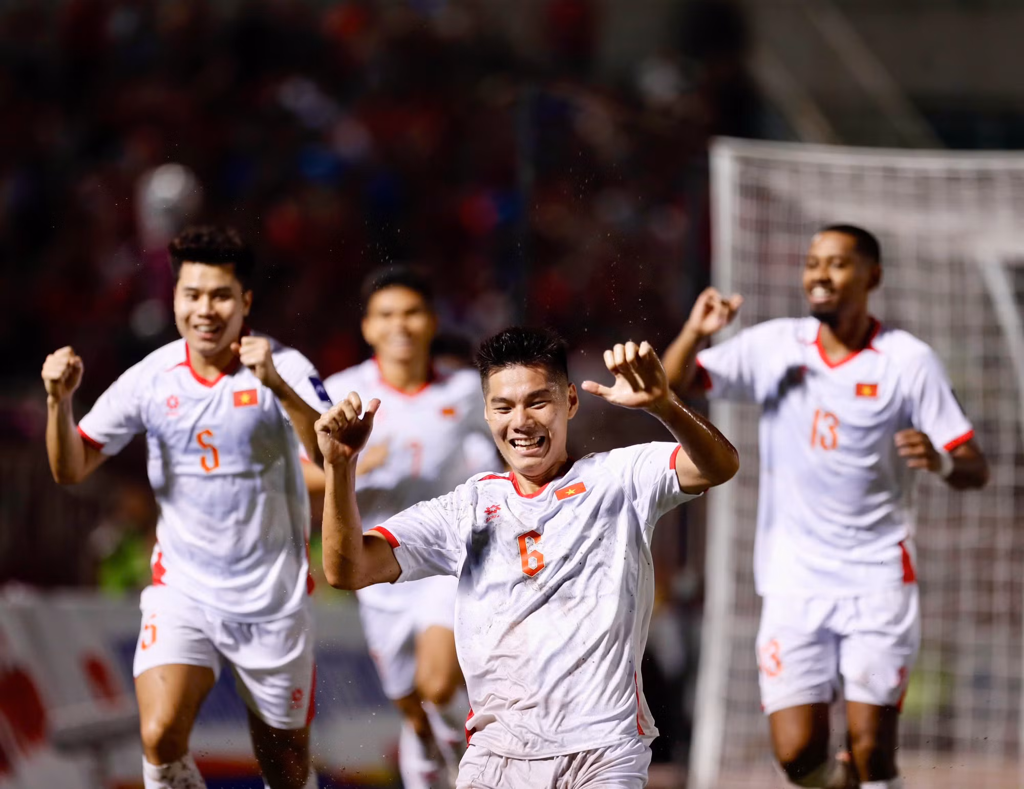 ĐT Việt Nam 1-0 ĐT&nbsp;Nepal: Thắng nhưng vẫn lo -0