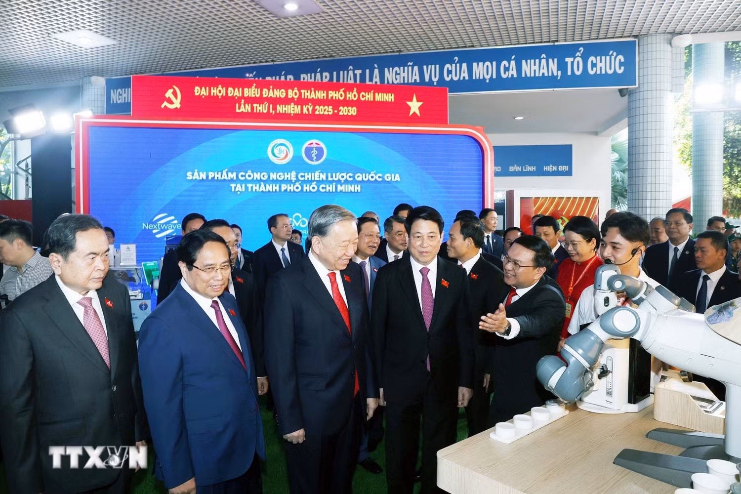 Phát biểu của Tổng Bí thư tại Đại hội đại biểu Đảng bộ TP Hồ Chí Minh -1
