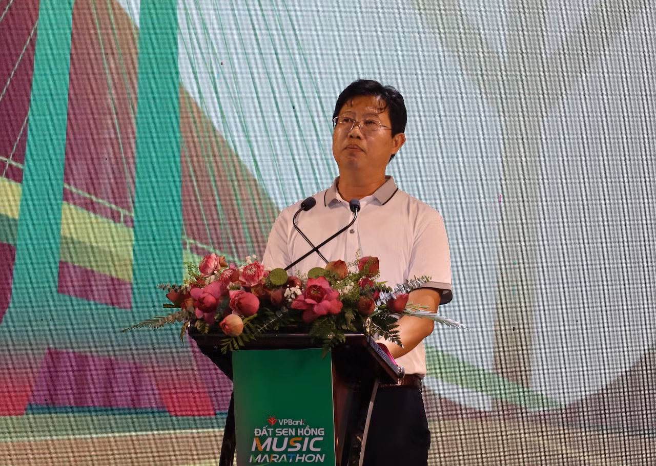Công an Đồng Tháp đảm bảo an ninh an toàn giải Marathon Đất Sen hồng -0