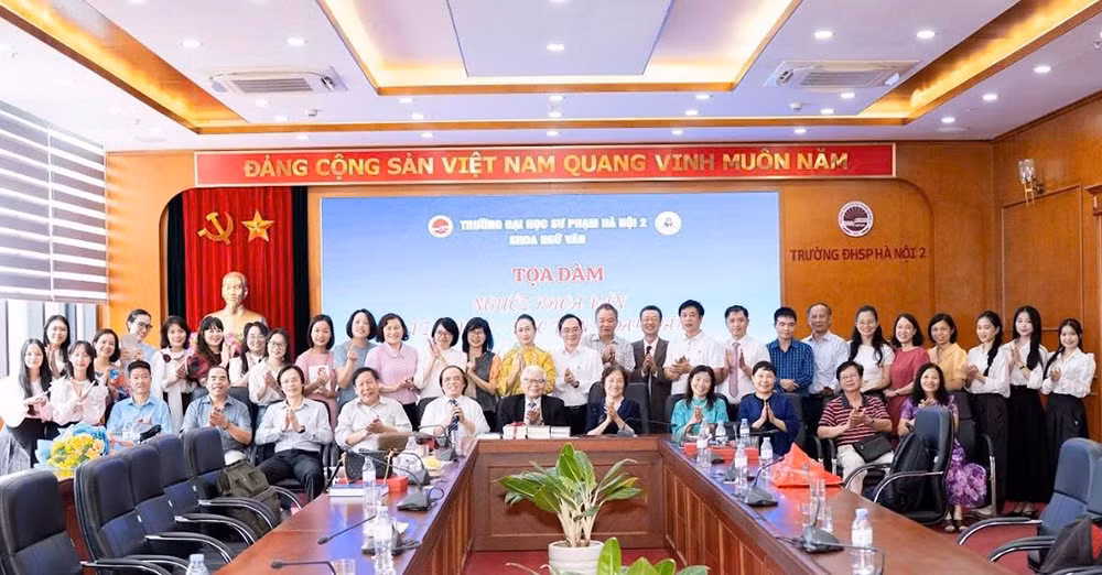 Có một “Văn mạch Xuân Hòa” -0