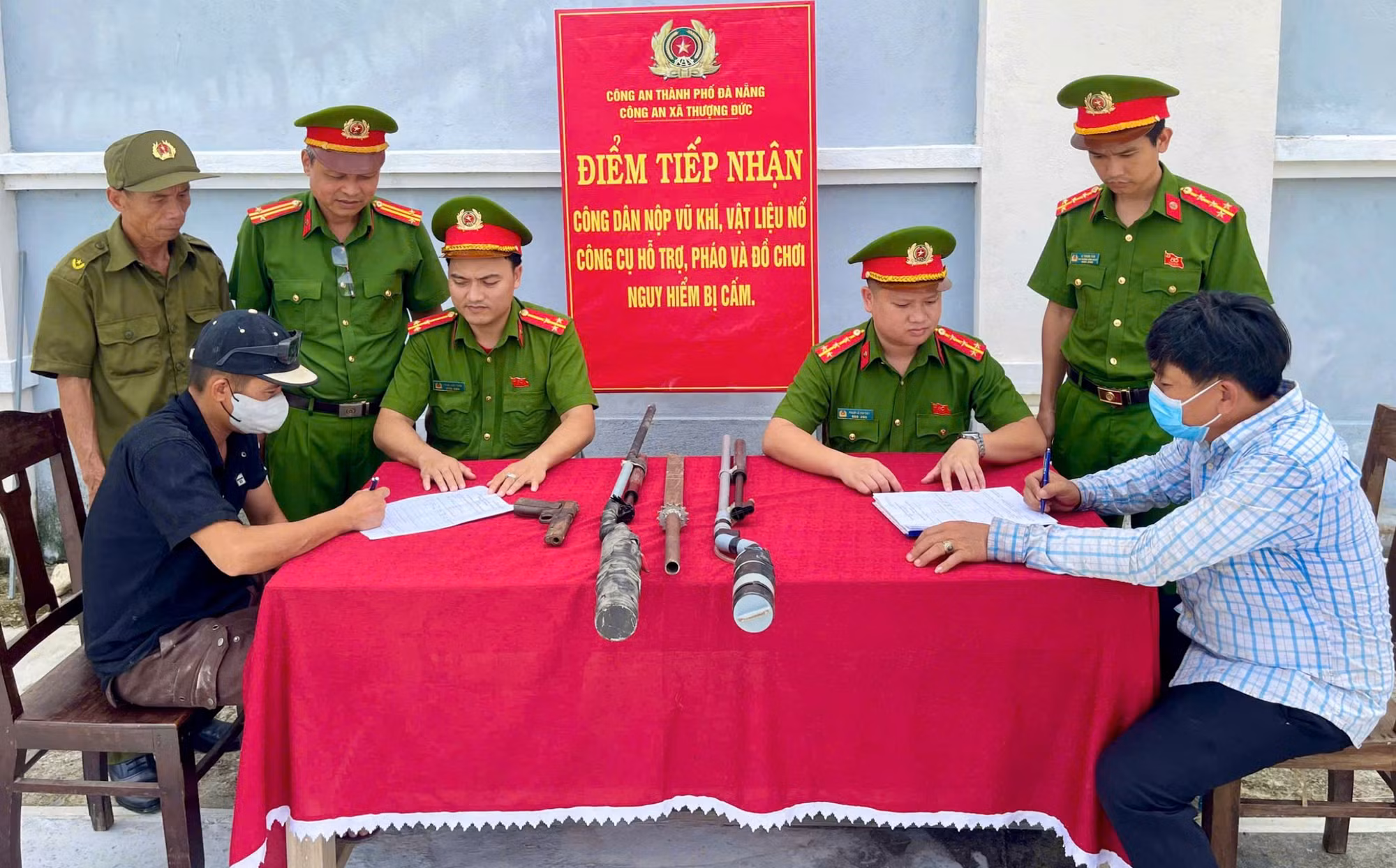 ca thuong duc 2-ngoc thi.jpg -1