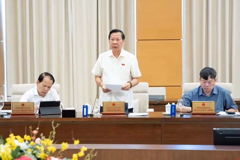 Thu nhập trên 15,5 triệu đồng/tháng mới phải đóng thuế, mức giảm trừ của người phụ thuộc là 6,2 triệu đồng -0