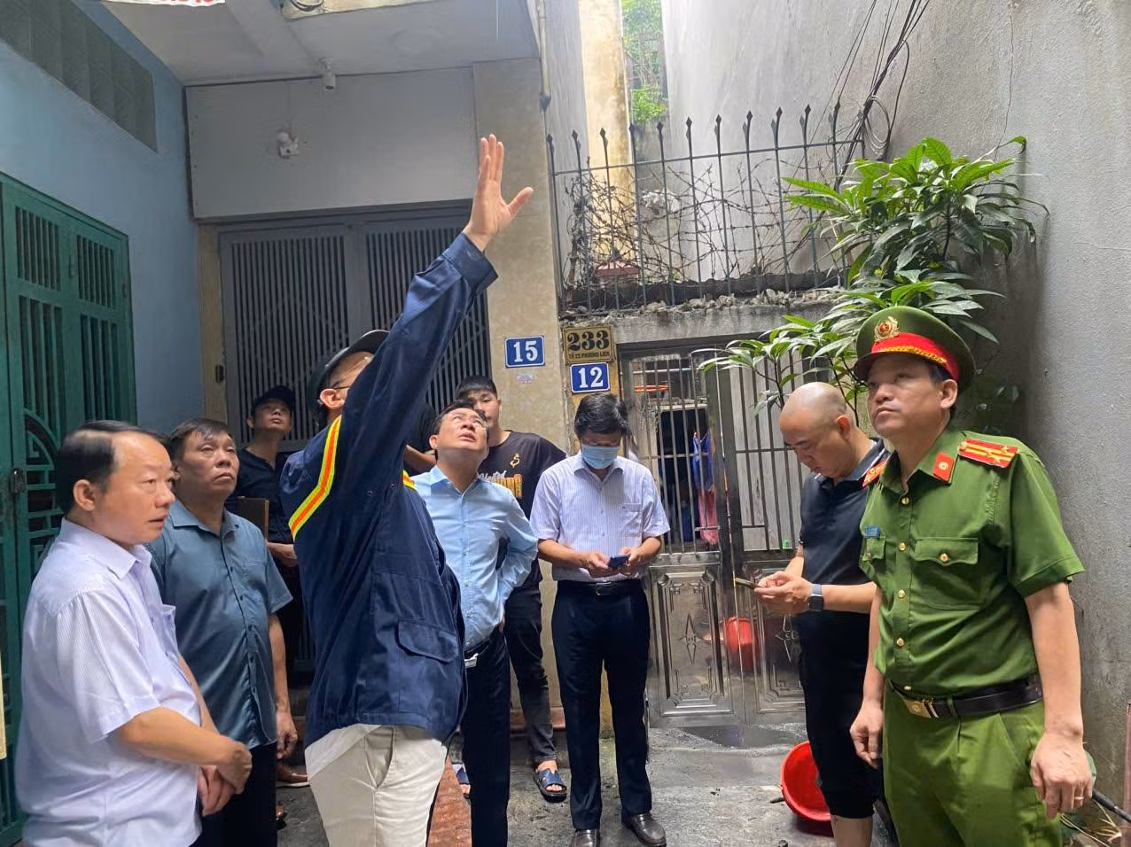 Cháy nhà dân tại địa chỉ số 9, hẻm 12 ngách 17 ngõ 180 Kim Hoa -0
