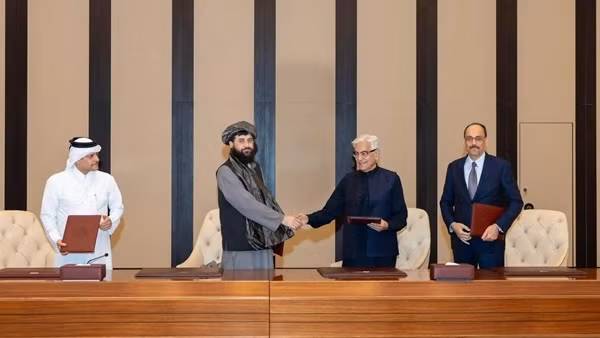 Pakistan-Afghanistan đạt thỏa thuận ngừng bắn