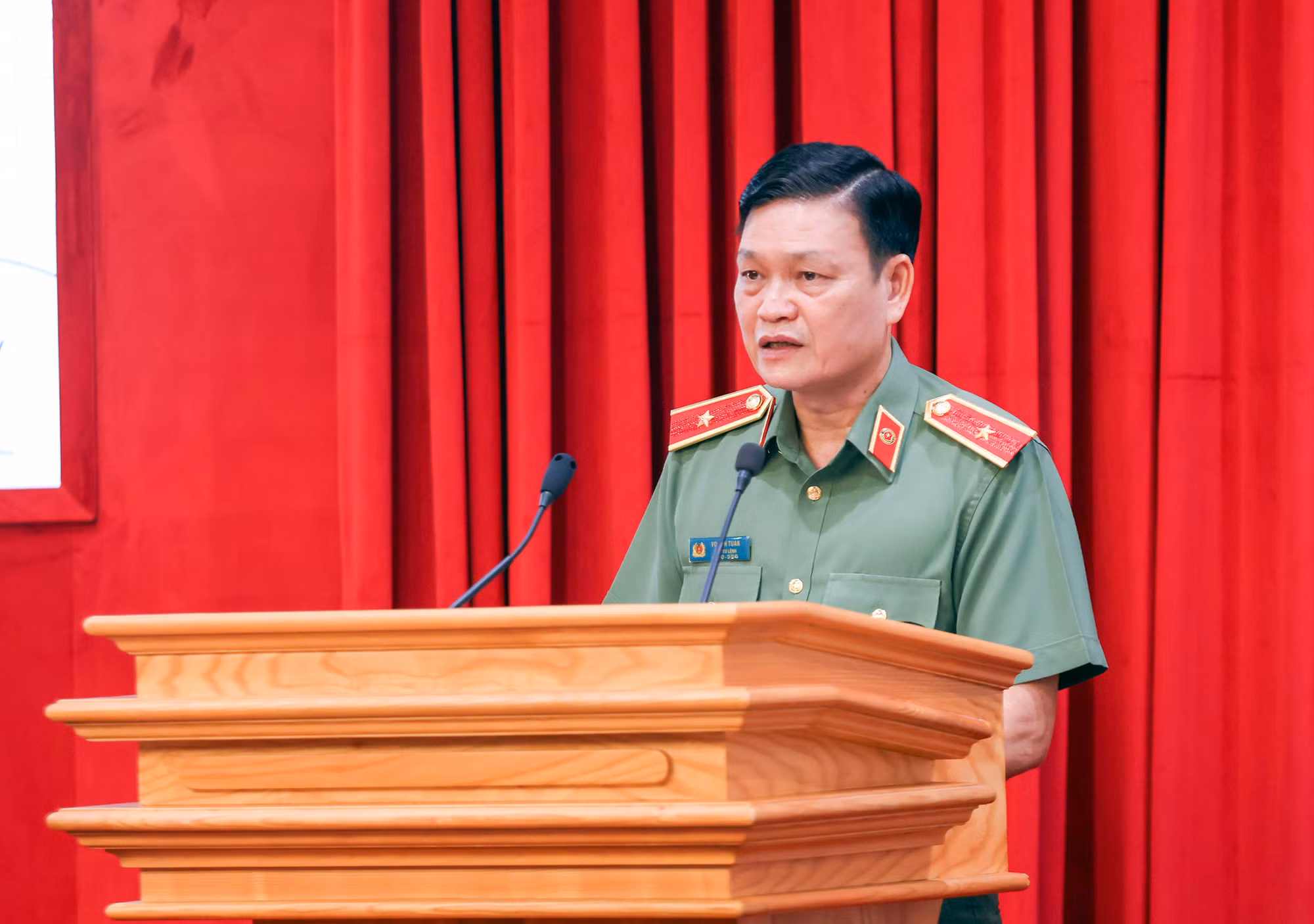 Thích ứng linh hoạt để bảo vệ vững chắc mục tiêu cảnh vệ -0