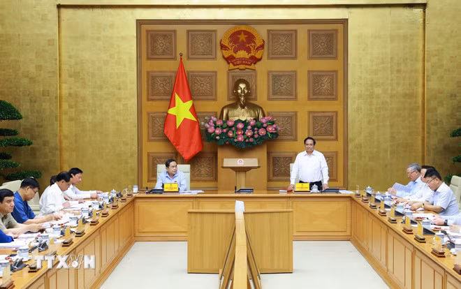 Thủ tướng: Tiếp tục đổi mới công tác xây dựng pháp luật, trả lời được '5 vì sao' -0