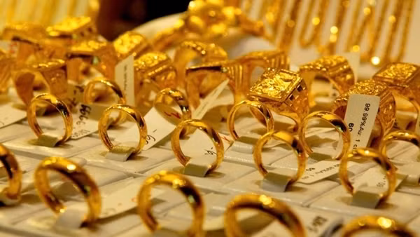 Giá vàng SJC “sập”