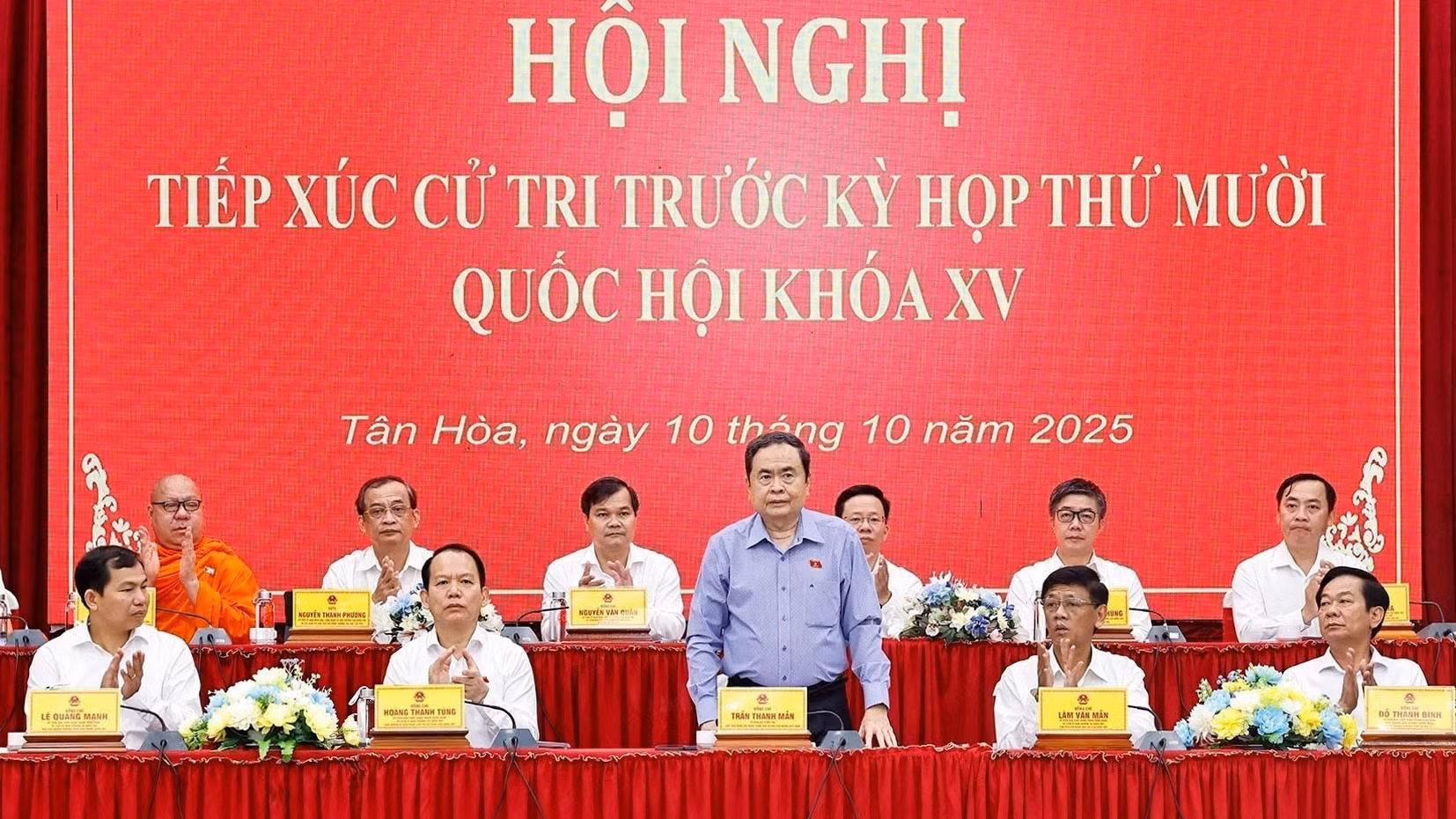 Chủ tịch Quốc hội Trần Thanh Mẫn tiếp xúc cử tri trước Kỳ họp thứ 10 -0