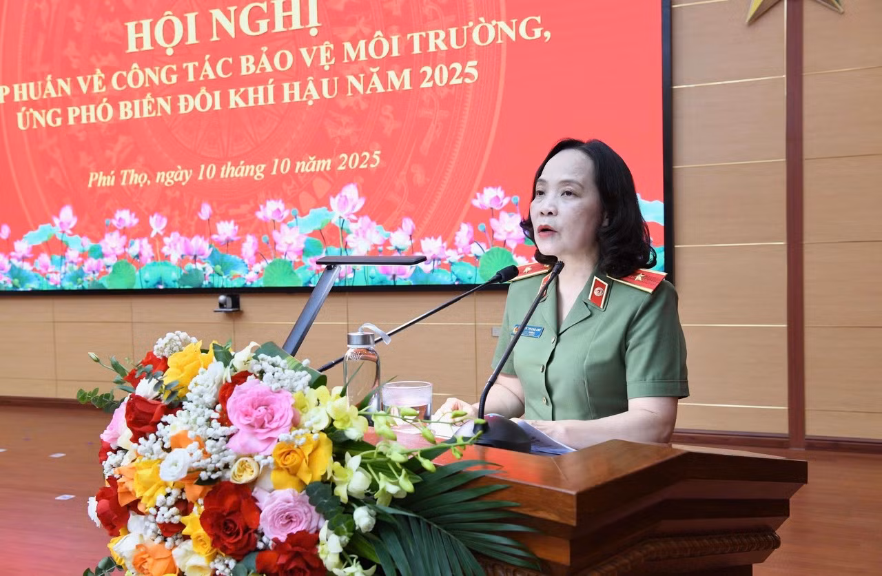 Tập huấn công tác bảo vệ môi trường, ứng phó biến đổi khí hậu cho Công an cấp xã -0