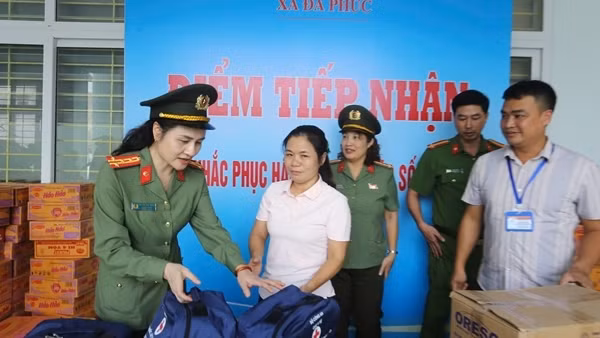 Bộ Công an chỉ đạo tăng cường các biện pháp xử lý vệ sinh môi trường và phòng dịch sau lũ lụt