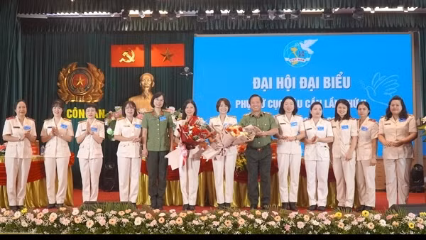 Phụ nữ Cục Hậu cần phát huy vai trò chủ động, tận tâm, sáng tạo và trách nhiệm