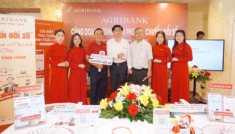 Agribank Chi nhánh Vĩnh Long đồng hành kiến tạo hệ sinh thái số, cùng doanh nghiệp phát triển kinh tế số -0