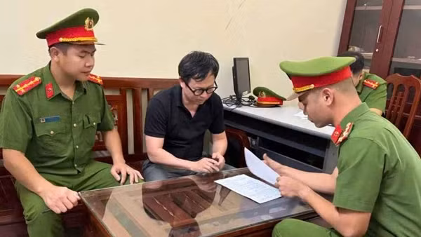 Tạm giữ thêm 1 Phó Tổng biên tập và 2 phóng viên Tạp chí Môi trường và Đô thị Việt Nam