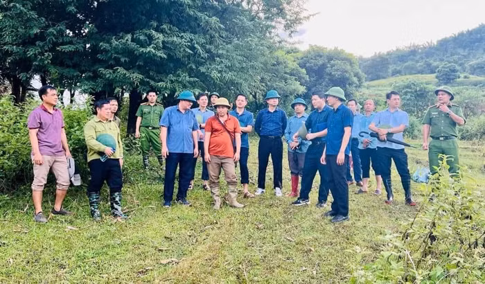 Gần 350 nhân khẩu được di chuyển đến nơi an toàn -0
