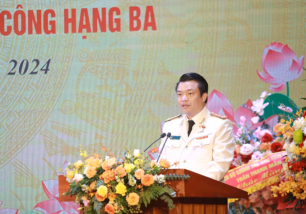Tiếp tục phát huy truyền thống vẻ vang của đơn vị vinh dự được Bác Hồ đặt tên -0