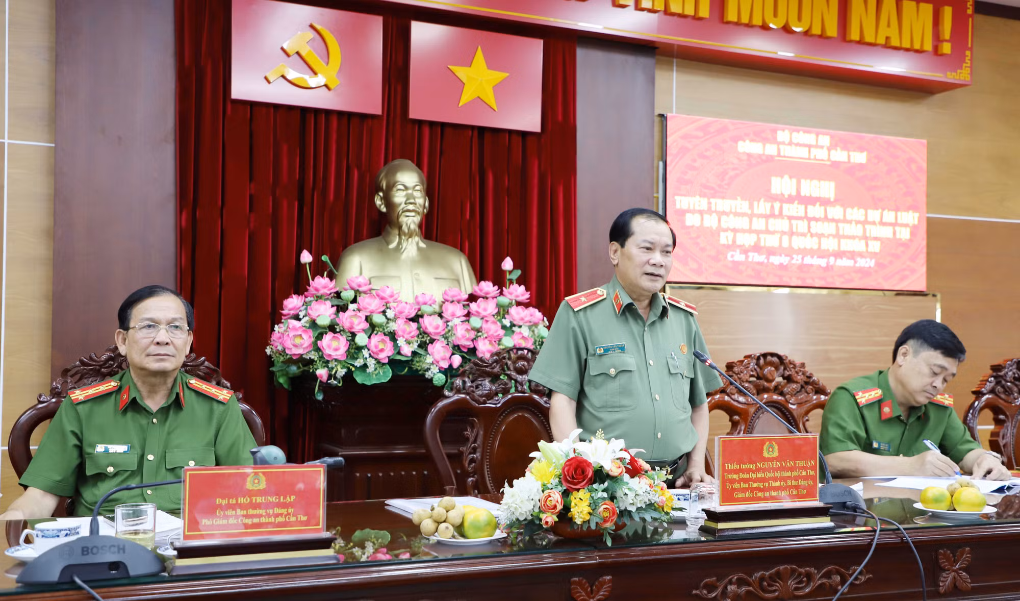 Công an TP Cần Thơ lấy ý kiến đối với 3 dự án Luật do Bộ Công an chủ trì soạn thảo -0