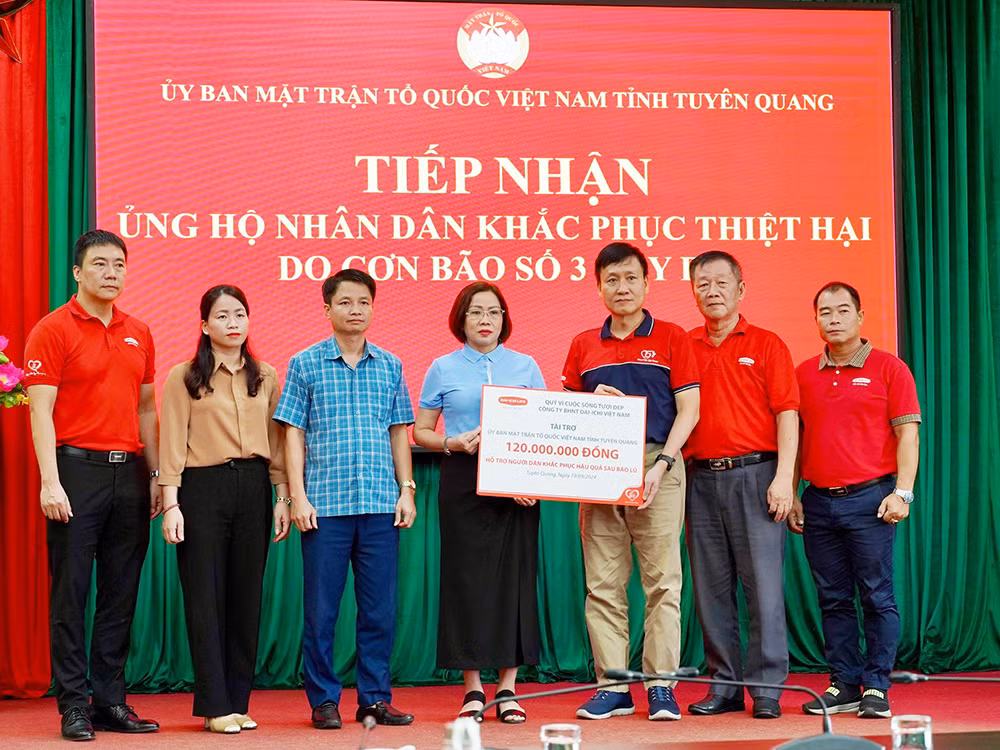 Dai-ichi Life Việt Nam triển khai chương trình “Kết nối Triệu yêu thương - Hướng về đồng bào miền Bắc” -0