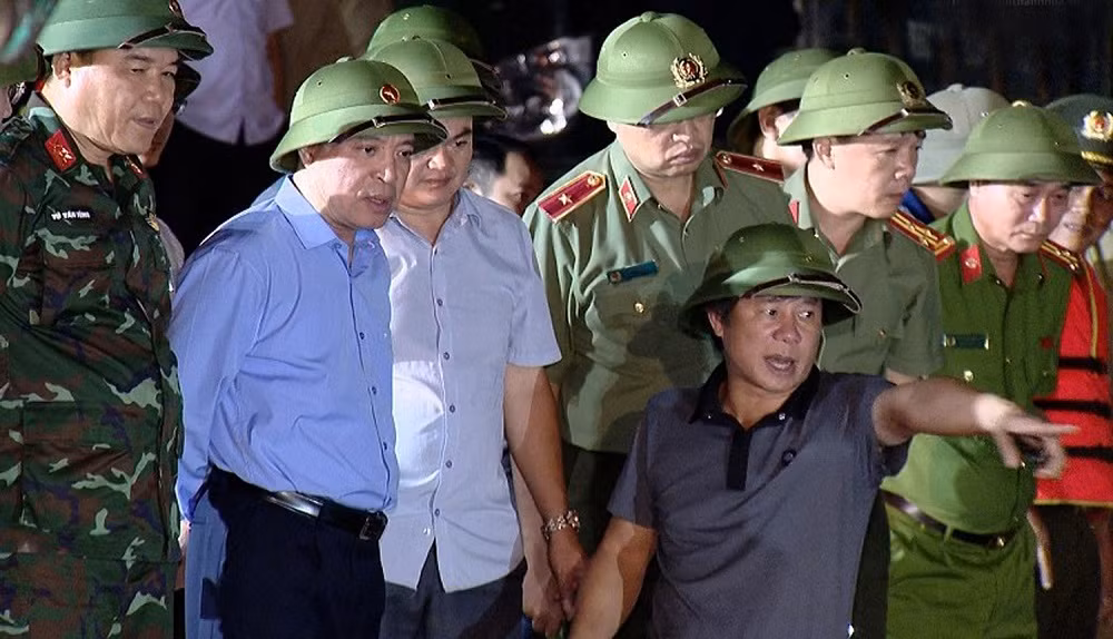 2. lanh dao tinh.jpg -0