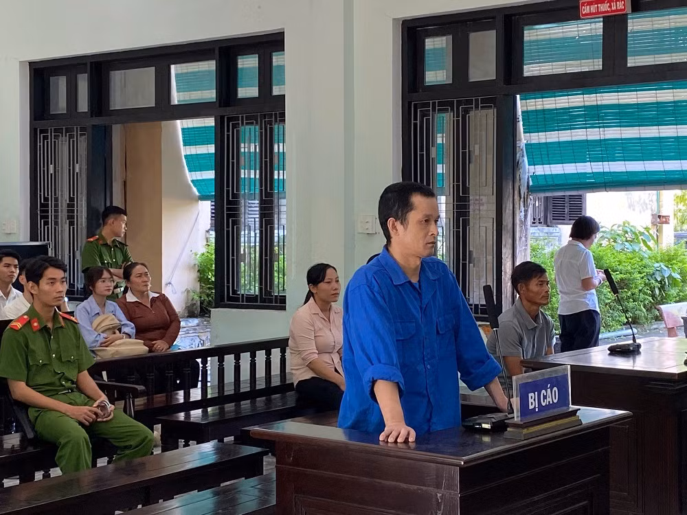 Không lấy được nợ còn lãnh án giết người -0