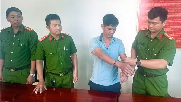 Cán bộ ngân hàng ở Phú Quốc lừa đảo chiếm đoạt hàng chục tỷ đồng