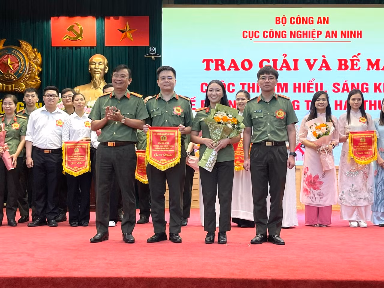 Sôi nổi cuộc thi tìm hiểu, sáng kiến về phòng chống tác hại thuốc lá trong Cục Công nghiệp an ninh -0