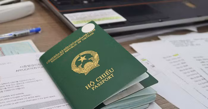 Cảnh báo lừa đảo chiếm đoạt tài sản liên quan đến thủ tục xuất, nhập cảnh -0