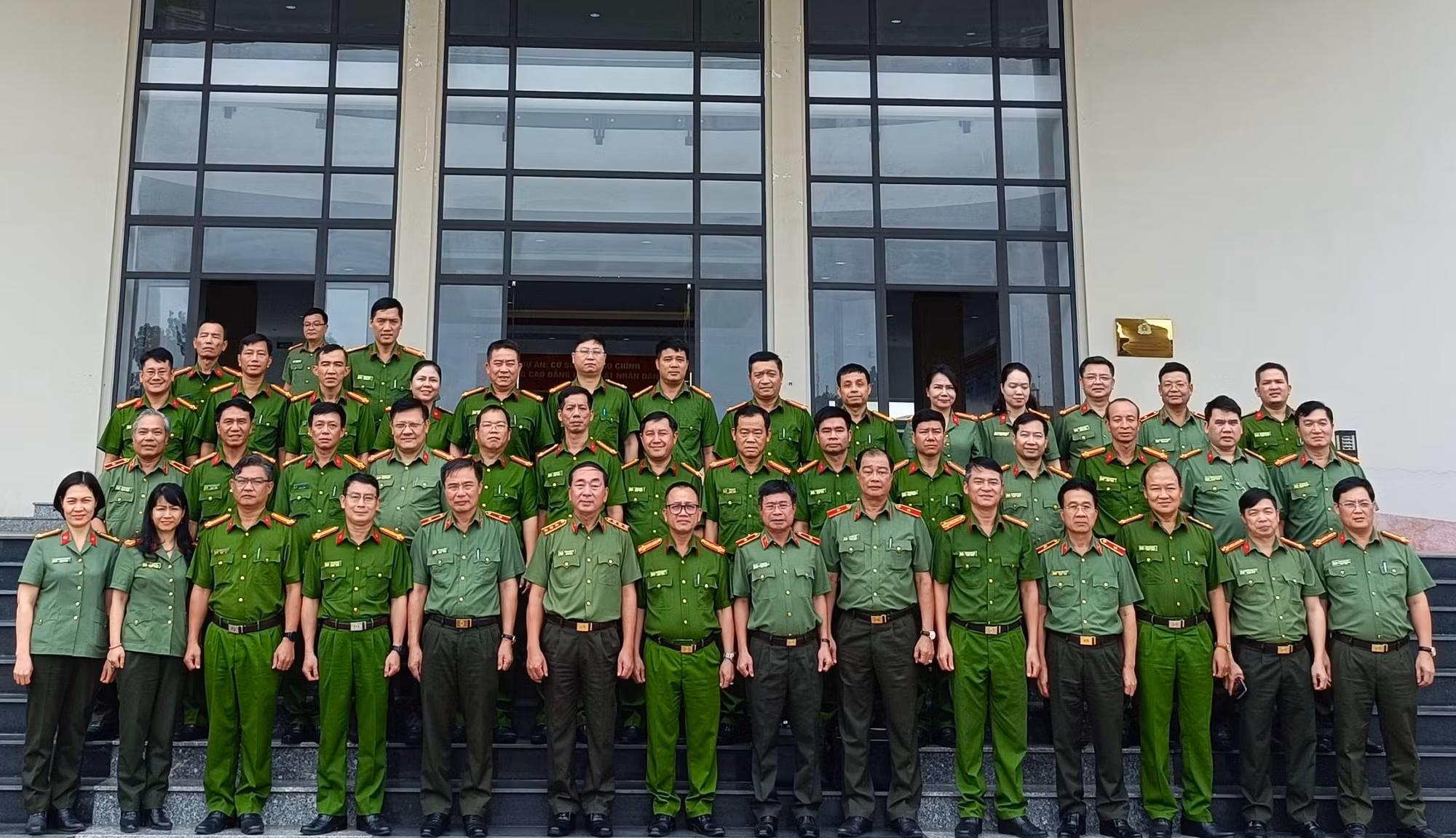 Nâng cao chất lượng công tác giáo dục, đào tạo CAND, gắn lý luận với thực tiễn -0