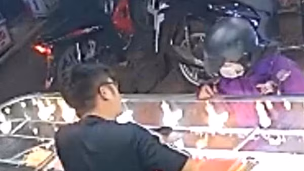 Truy tìm đôi nam nữ vờ hỏi mua vàng rồi cướp giật