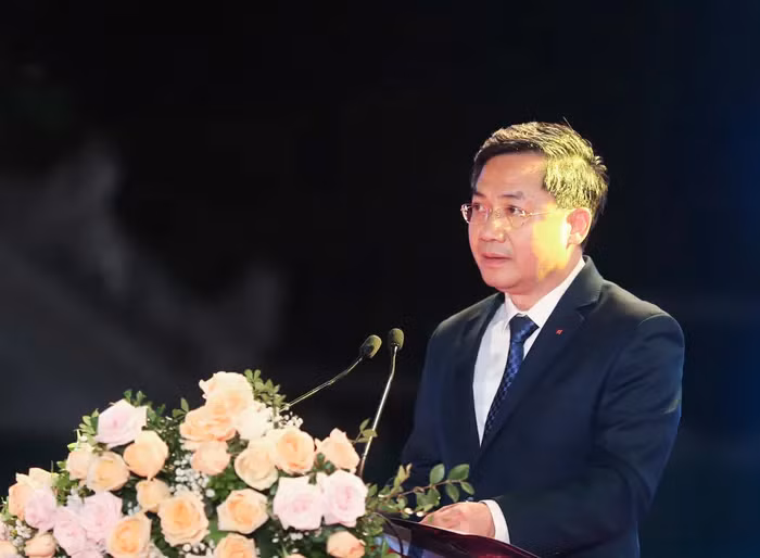 Khai mạc Hội sách “Hà Nội: Thủ đô văn hiến, anh hùng - Thành phố Vì hòa bình” -0
