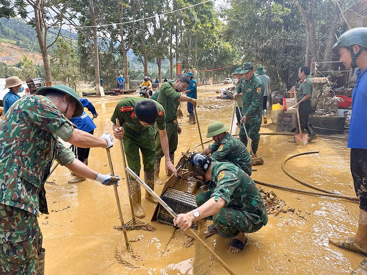 Lào Cai: Nỗ lực giúp dân khắc phục hậu quả sau lũ -0