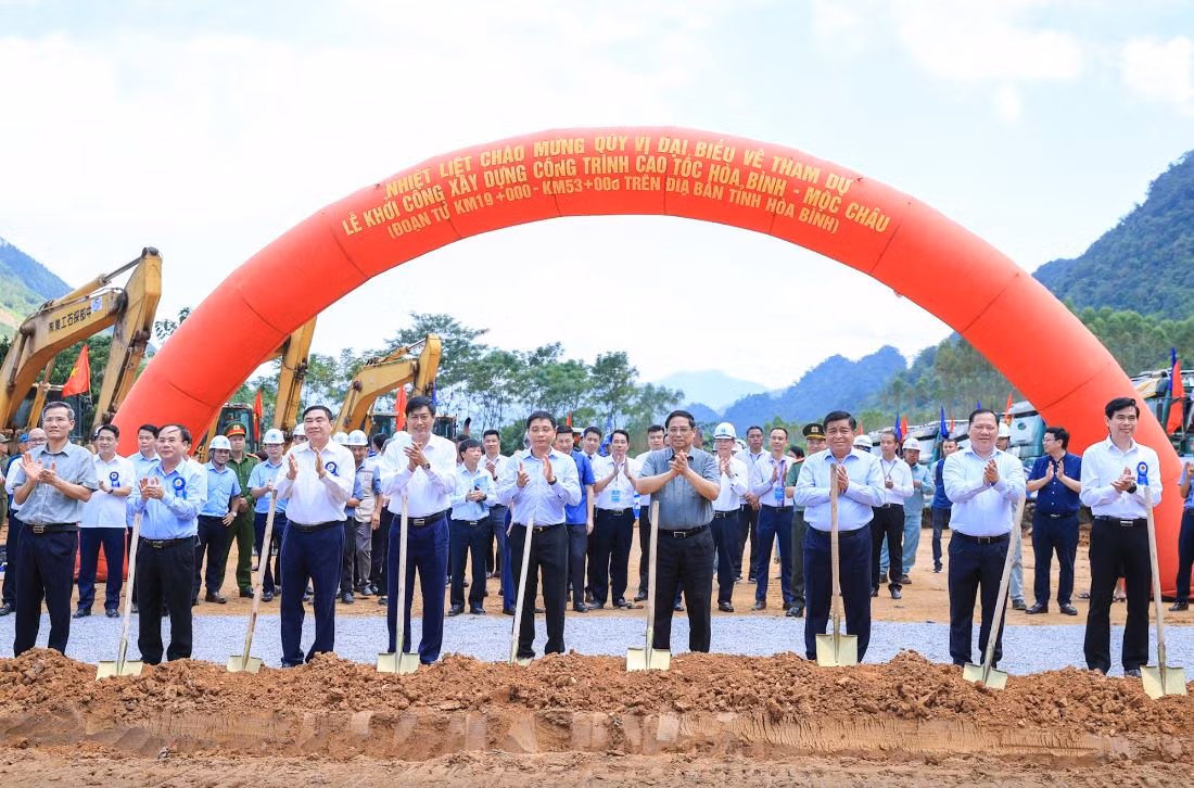 Thủ tướng phát lệnh khởi công tuyến cao tốc 10.000 tỷ đồng tại Tây Bắc -0