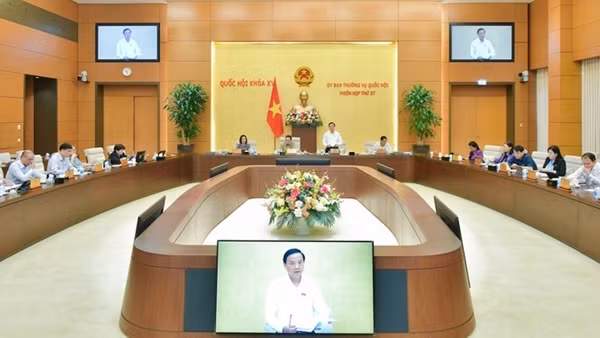 Kiến nghị ưu đãi về thuế cho cả báo in và báo điện tử