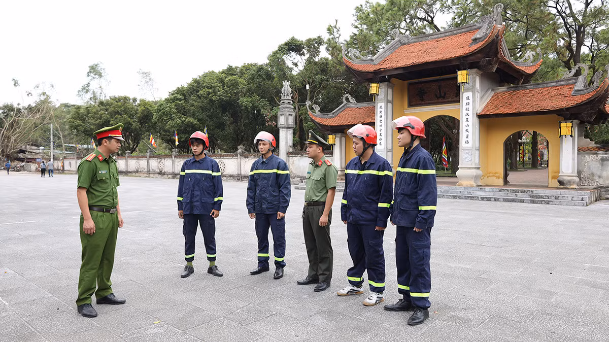 Bảo đảm ANTT cho Lễ hội mùa thu Côn Sơn – Kiếp Bạc -0