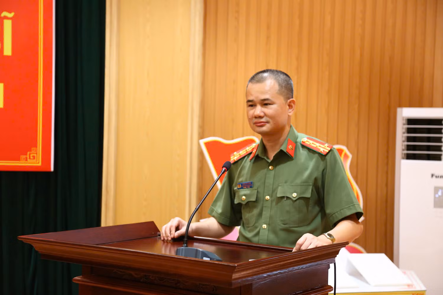 Trao gửi yêu thương, sẻ chia khó khăn với đồng bào Bắc Kạn -0