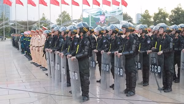 Hà Nội diễn tập thực binh khu vực phòng thủ năm 2024