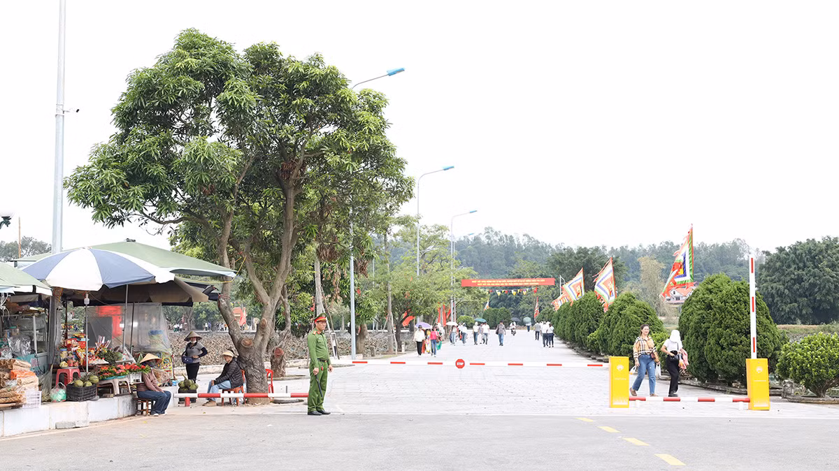 Bảo đảm ANTT cho Lễ hội mùa thu Côn Sơn – Kiếp Bạc -3
