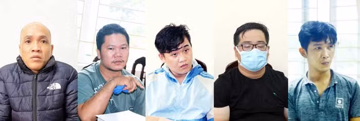 Triệt phá đường dây sản xuất, tiêu thụ hơn 60.000 con dấu, tài liệu giả -0