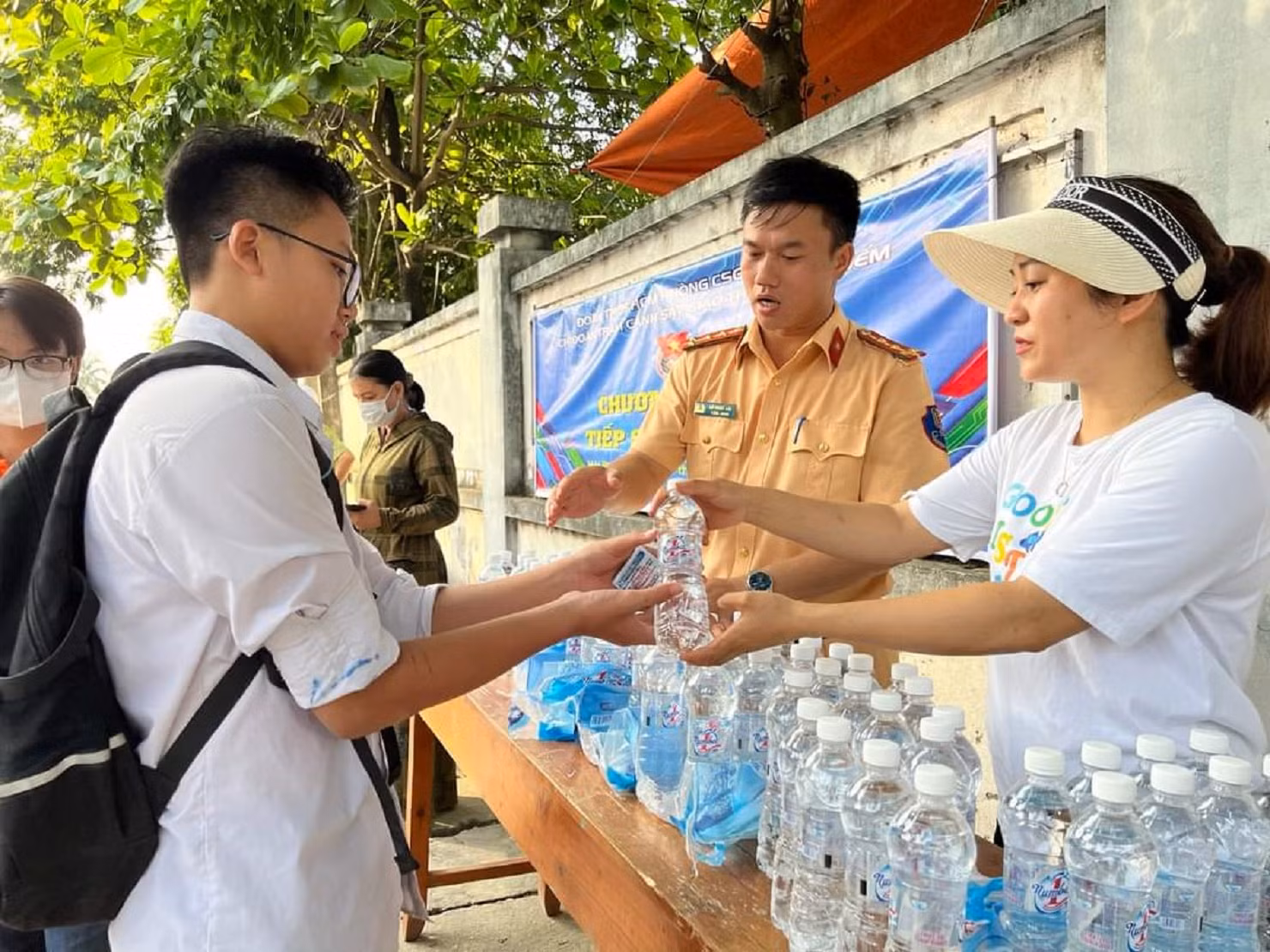 Công an Hải Phòng đồng hành cùng thí sinh trong kỳ thi tuyển sinh lớp 10 THPT -0