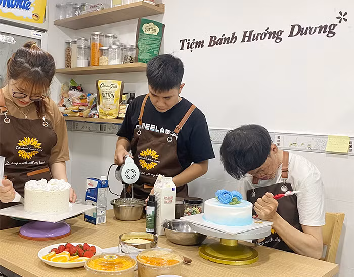 “Dị nhân” làm bánh -0