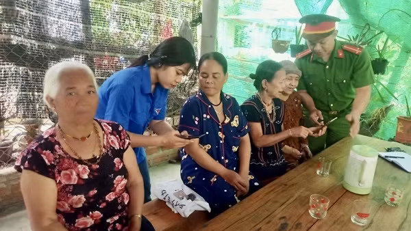 Công an Thừa Thiên-Huế quyết liệt thực hiện Đề án 06