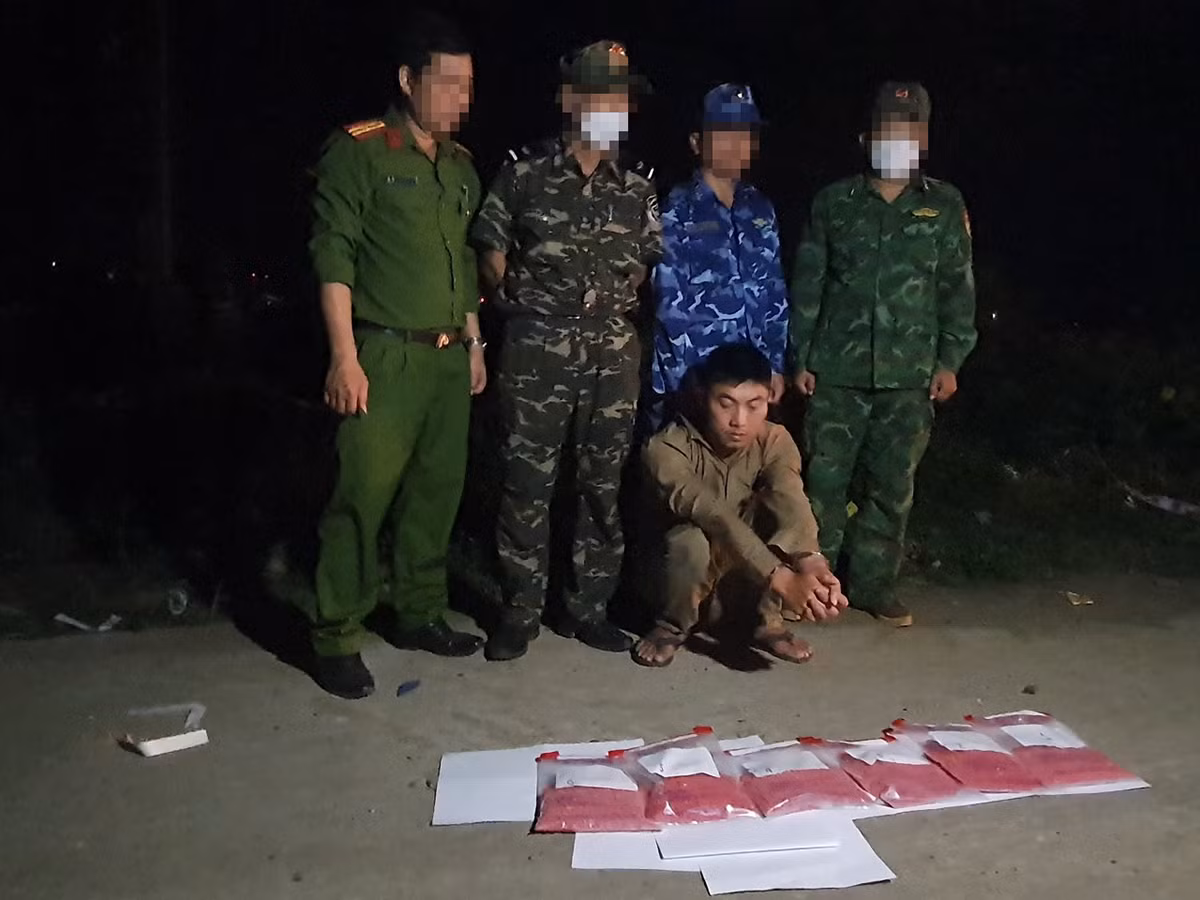 Hải quan Quảng Trị liên tiếp triệt phá 2 vụ vận chuyển trái phép ma túy -0
