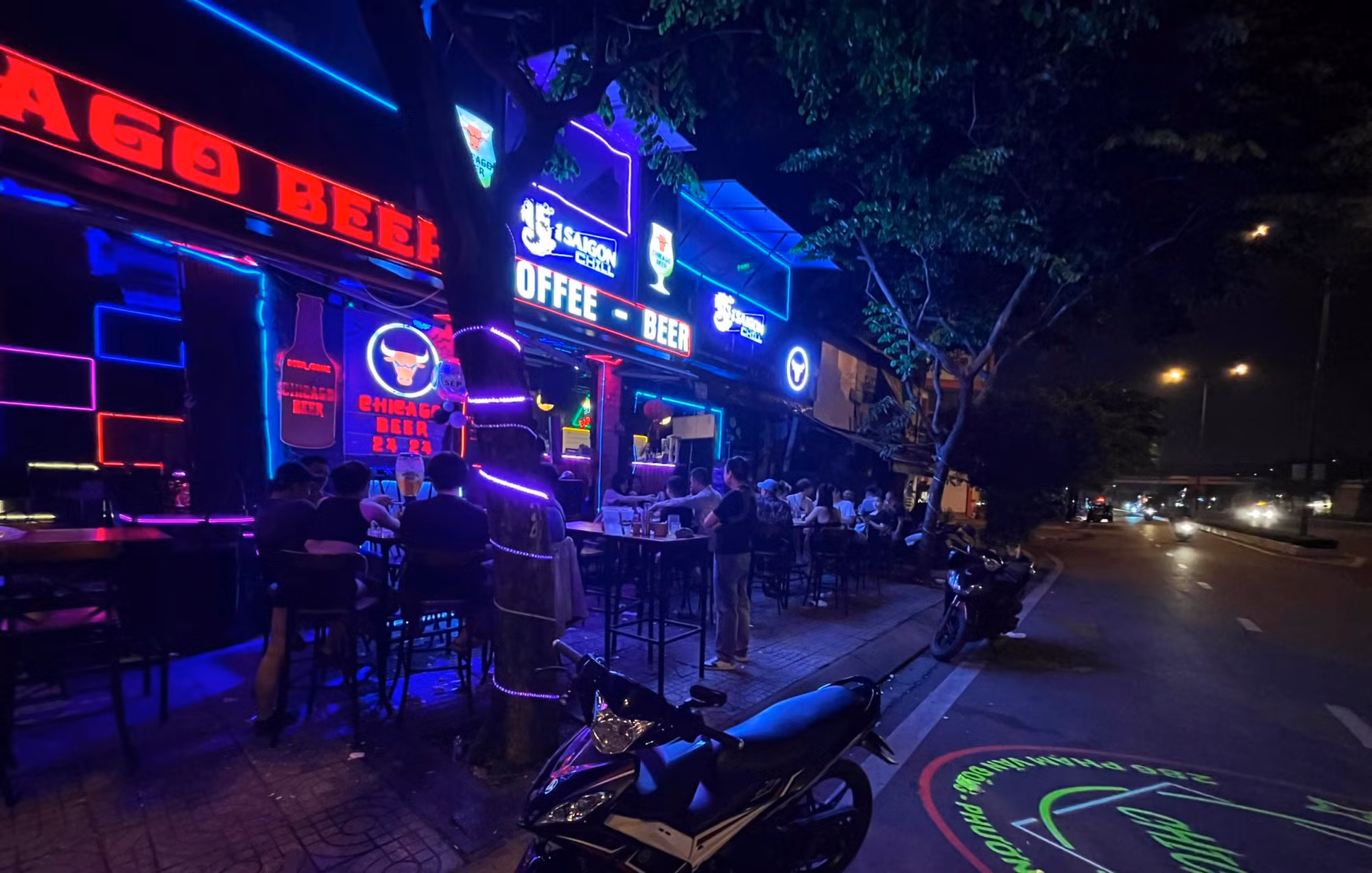 Công an TP Hồ Chí Minh tăng cường xử lý tình trạng sử dụng bóng cười, shisha… -0