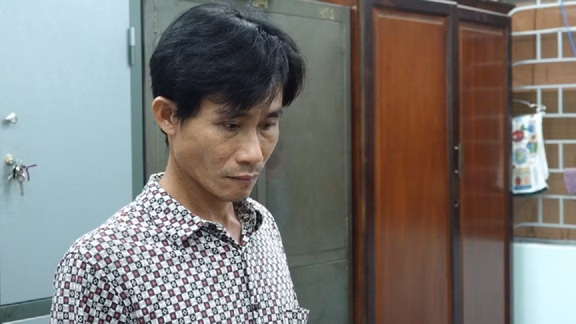 Bắt tạm giam người đàn ông sát hại vợ hờ -0