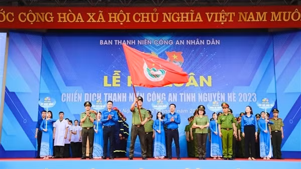 Ra quân Chiến dịch thanh niên Công an tình nguyện hè năm 2023